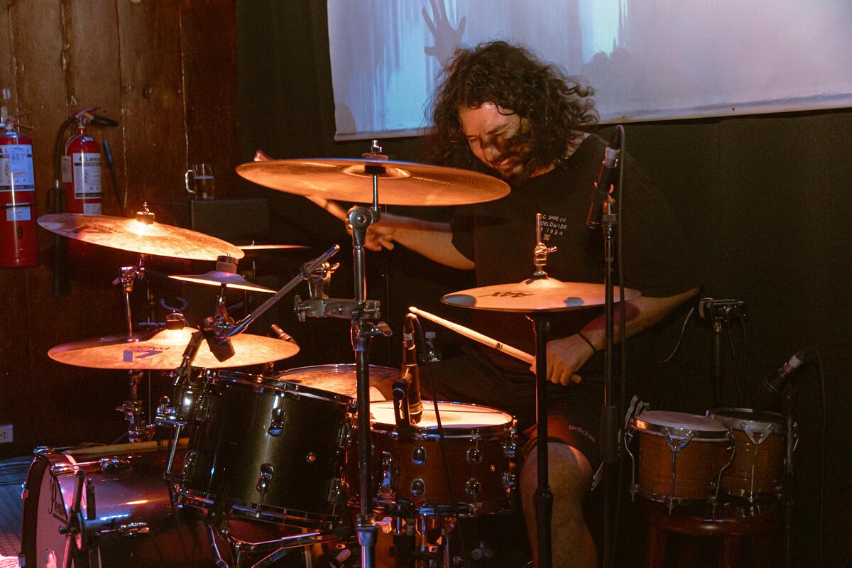 BIOLAZIO baterista