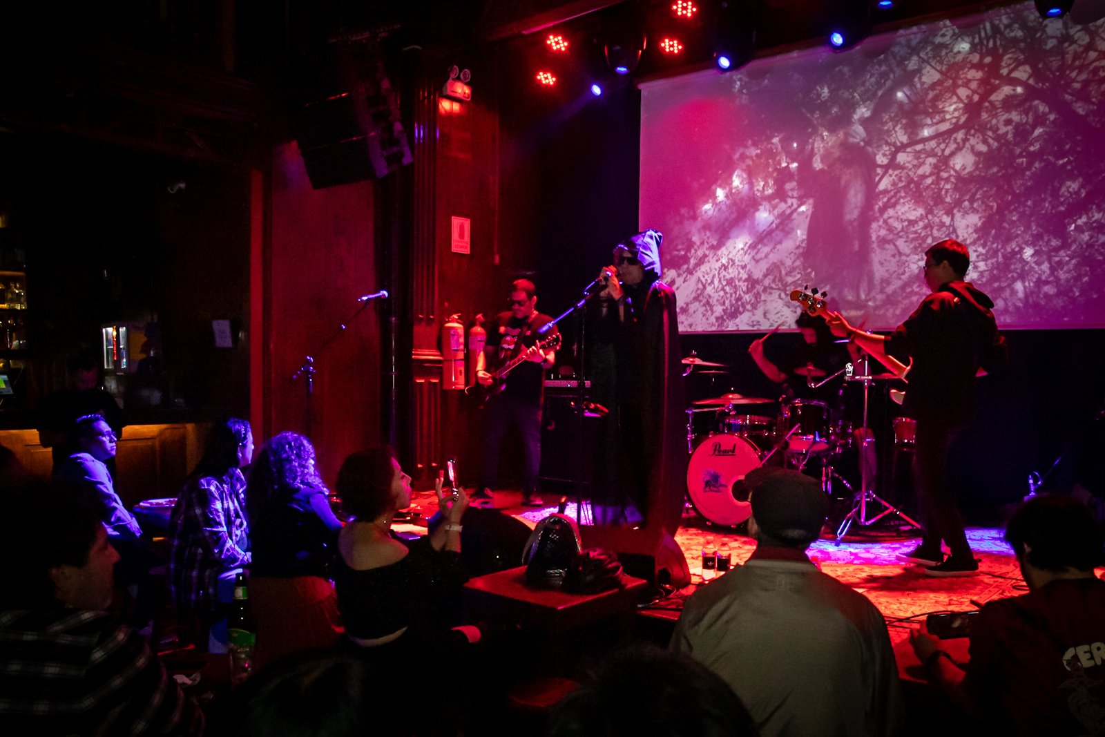 BIOLAZIO en vivo en La Noche de Barranco